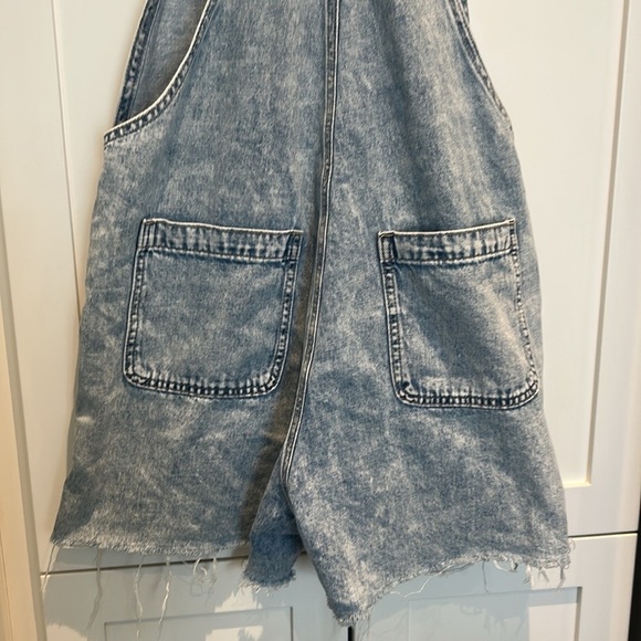 Gap Distressed Denim Short Overalls Shortalls Size S - Picture 10 of 17
